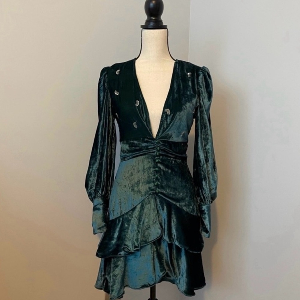 Rococo Sand Deep Green Velvet Long Sleeve Dress